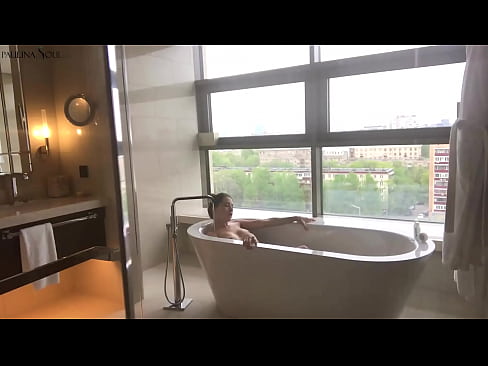 ❤️ Geweldige babe wat passievol haar poesie in die badkamer afruk ❤️❌ Fokvideo op af.light2cloud.top ❌️