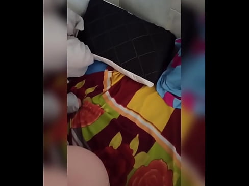 ❤️ My kamermaat bly alleen by die huis want haar man gaan met vakansie en ek vat die geleentheid om haar te naai en haar gat vol melk te maak ❤️❌ Fokvideo op af.light2cloud.top ❌️